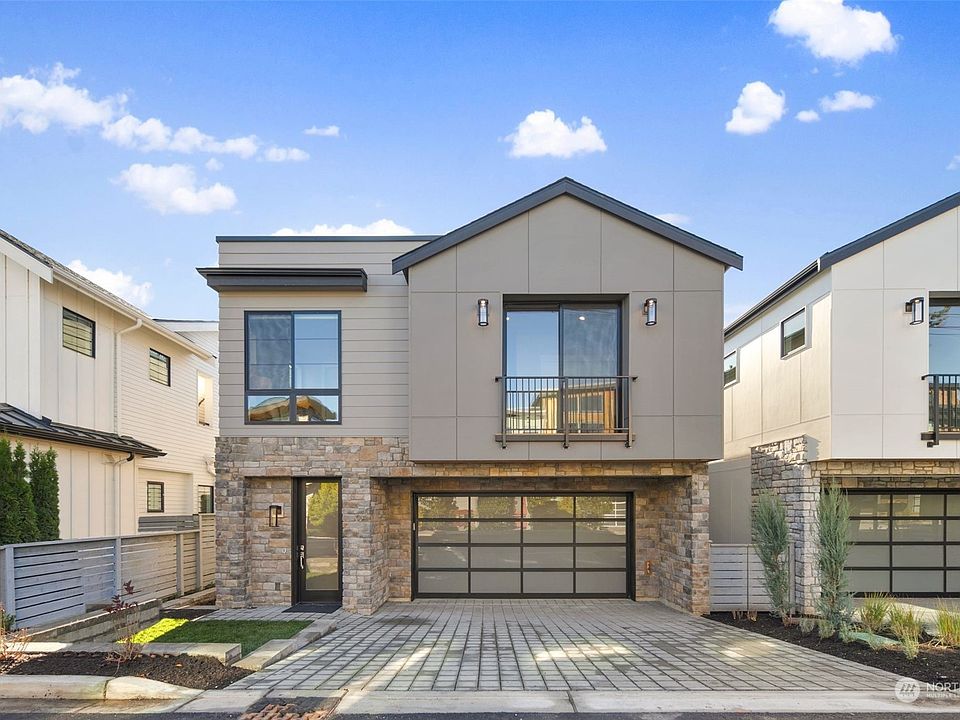 1st image of 217 3rd Avenue S