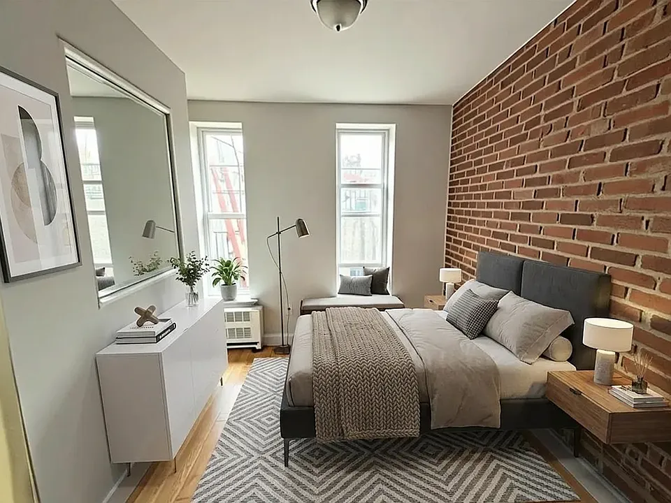 249 Broome St #4