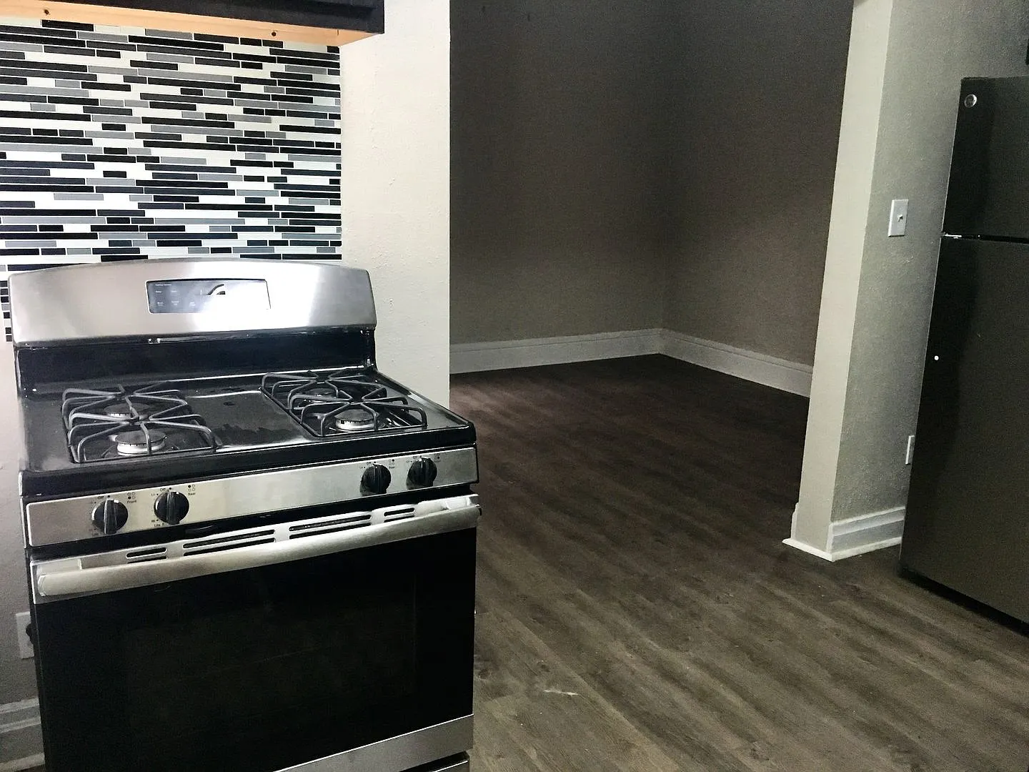 Amazing Apartment in Mt. Washington * Pet Friendly * Walk to Incline * Available Now * Spacious &... — Photo 4