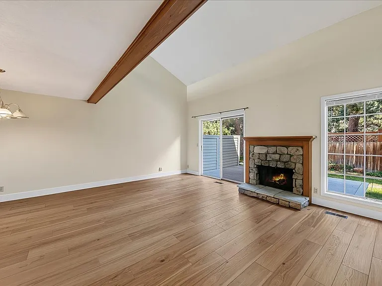 3117 S Waterbury Ln — Photo 8