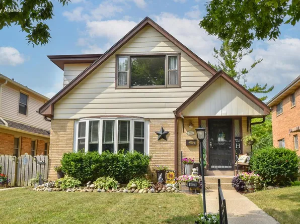 8023 W Beckett AVENUE #Duplex, Milwaukee, WI 53218
