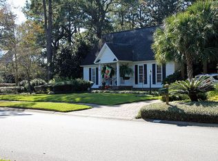 975 Grand Concourse St, Charleston, SC 29412