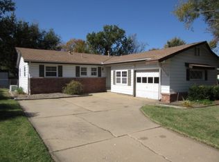 1037 S Wicker Ln, Wichita, KS 67207