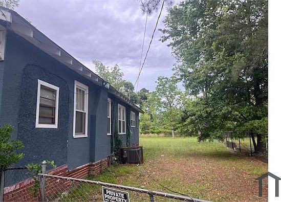 2nd image of 2611 Milledgeville Rd