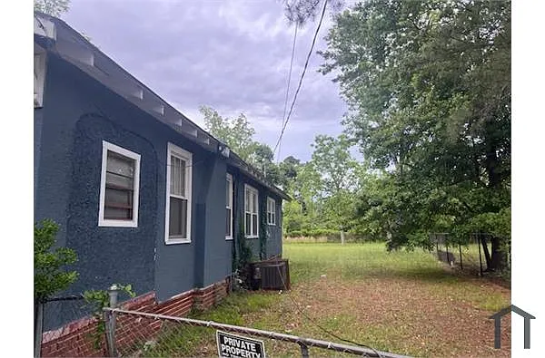 Building Photo - 2611 Milledgeville Rd