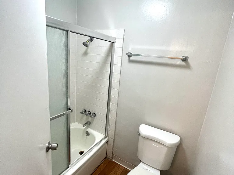 VILLA SANTA FE APARTMENTS — Photo 35