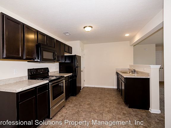 3rd image of 120 Boyd Pl APT 7
