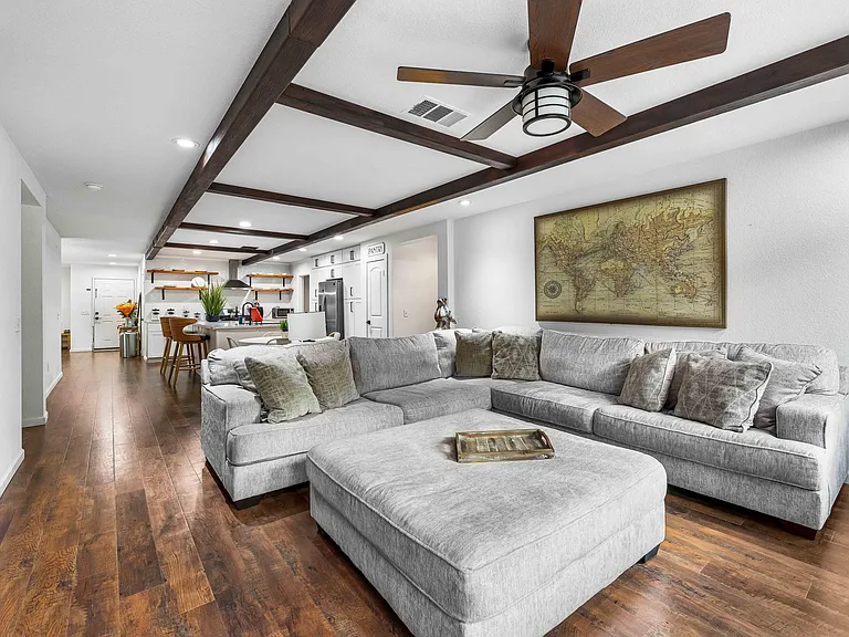 36701 Arbolada Ln — Photo 3