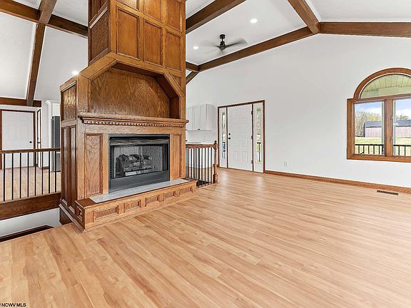 5th image of 932 Linton Rd