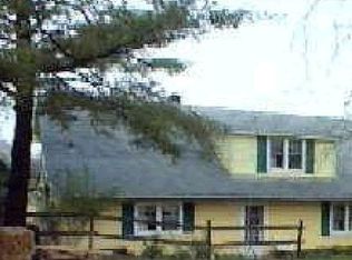 1642 Woodstock Rd, Woodstock, MD 21163