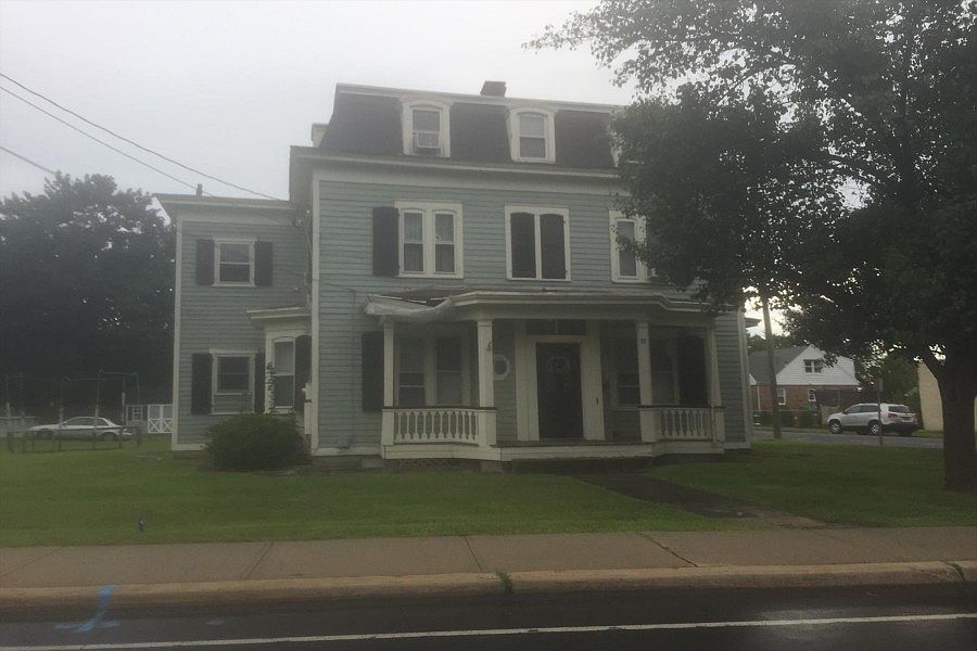 1st image of 53 E Main St