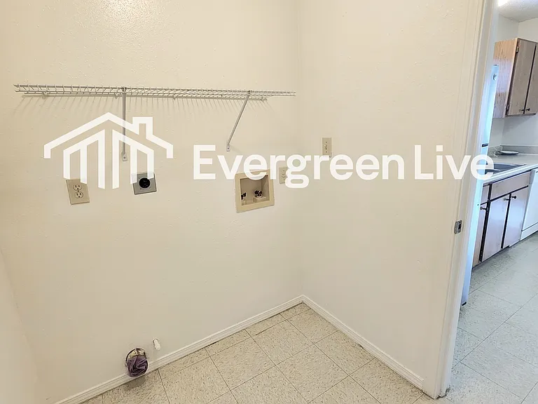 1323 San Felipe Ct — Photo 23