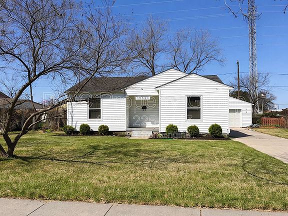 3rd image of 10923 Aledo Dr