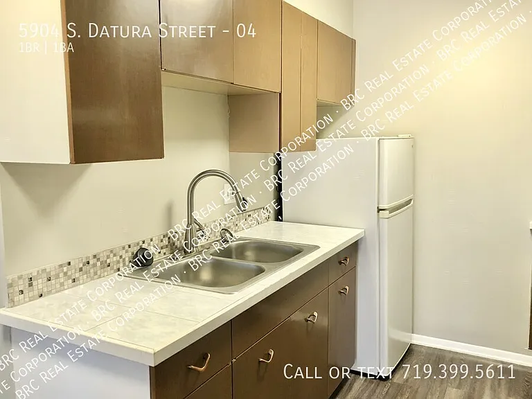 5904 S Datura St #4 — Photo 4