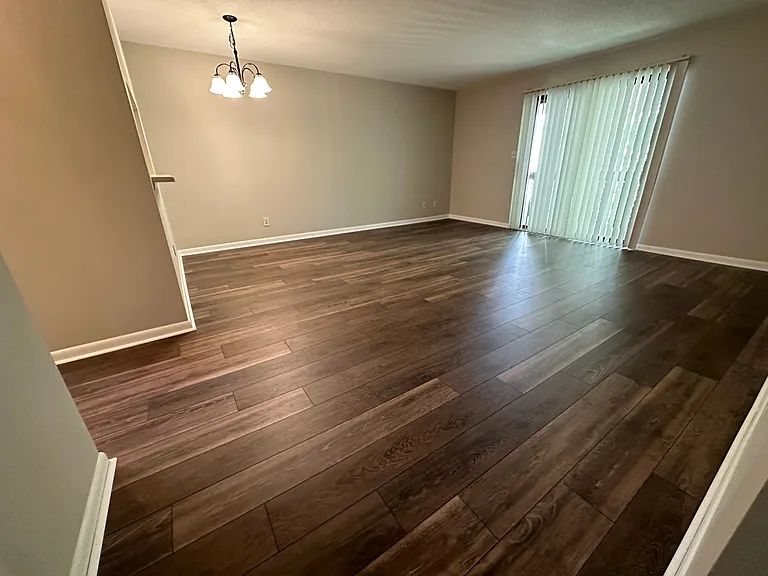 203 Driftwood Ln — Photo 28