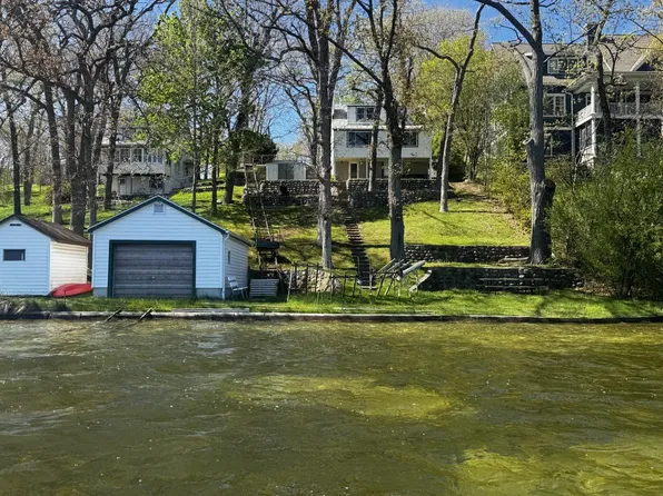 W2215 Country Club LANE, East Troy, WI 53120