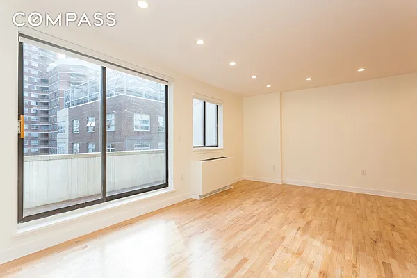 Rented by Compass | media 23