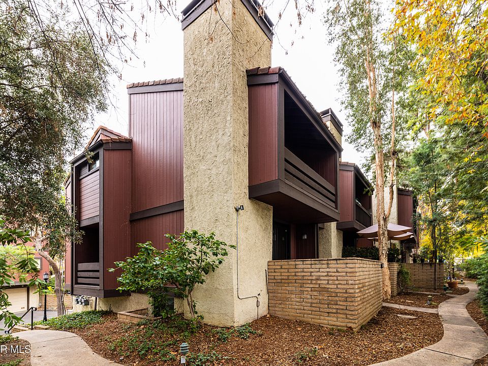 1st image of 21931 Burbank Blvd APT 10