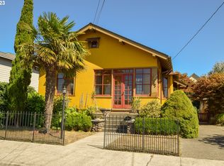 1957 Monroe St, North Bend, OR 97459