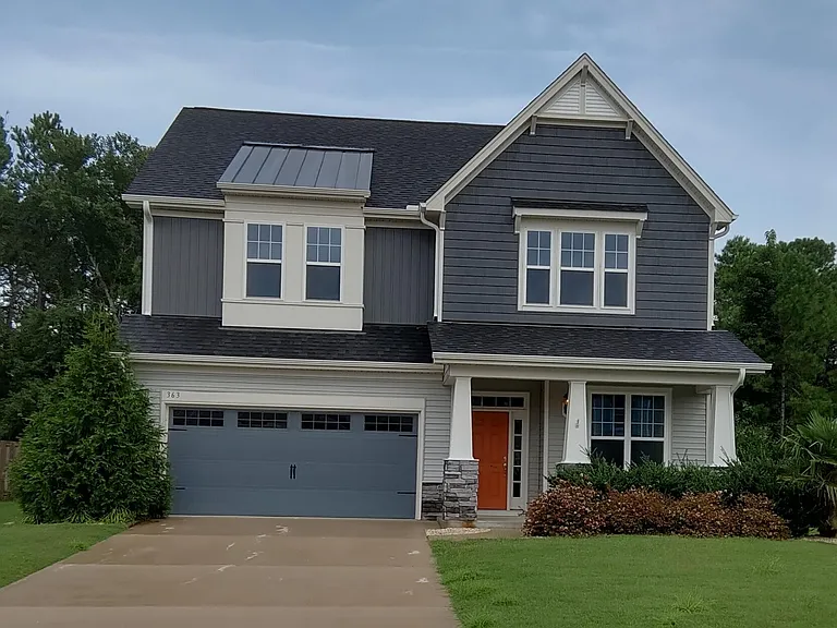 363 Belvedere Dr — Photo 2