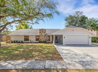 126 Woodside Dr, Lakeland, FL 33813