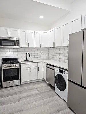 Rented by Kasin Management | media 16