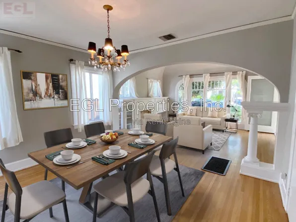 1203 N Poinsettia Pl, West Hollywood, CA 90046
