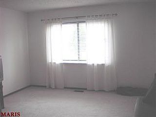 2nd image of 1033 Pinecone Trl