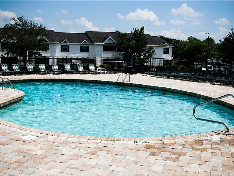 Stoneledge Plantation Apartments — Photo 20