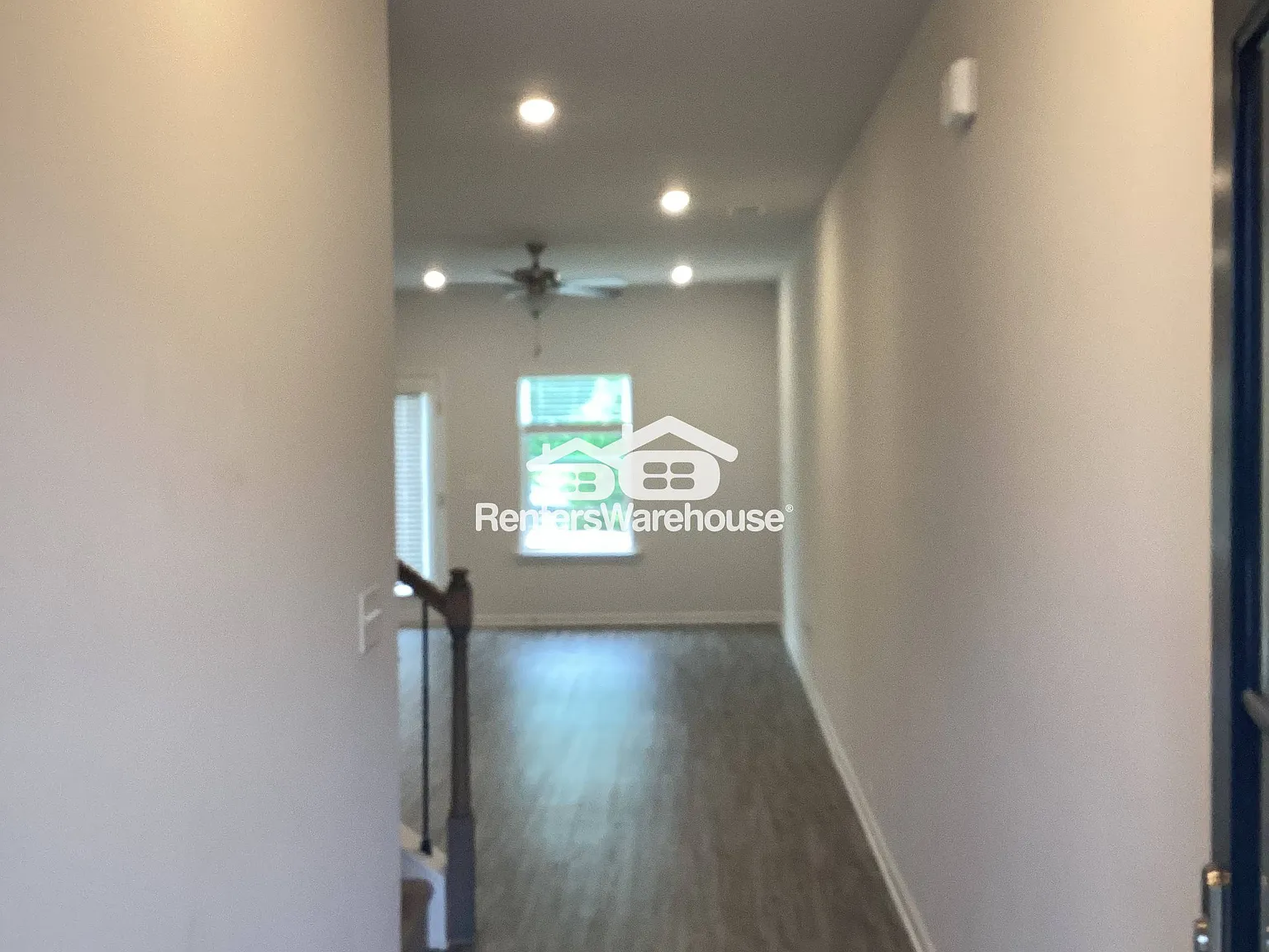 Lovely Townhouse in Buford — Photo 3