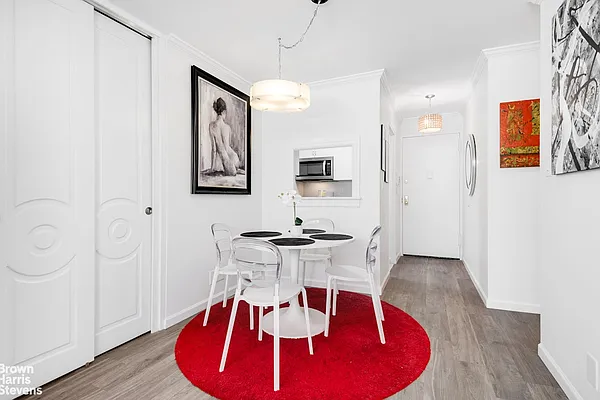 520 East 72nd Street #8J in Lenox Hill, Manhattan | StreetEasy