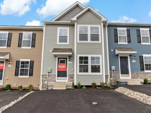 153 Holstein Dr, Hanover, PA 17331