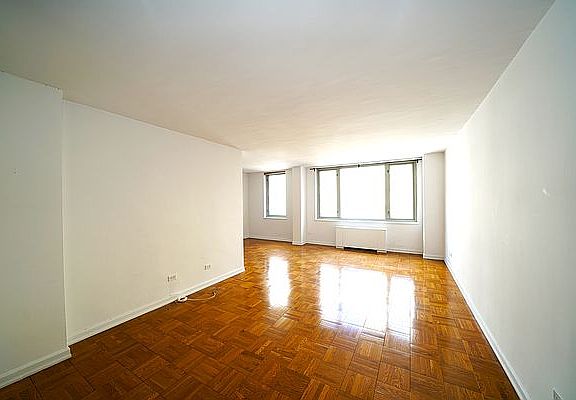 2nd image of 125 E 87th St APT 9F