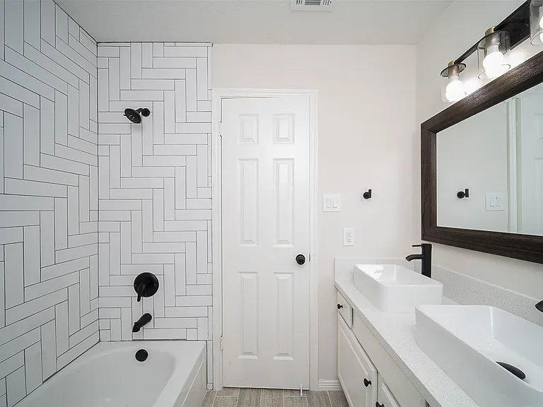 3338 Oak Branch Ln — Photo 18