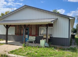 301 S King St, Brashear, MO 63533