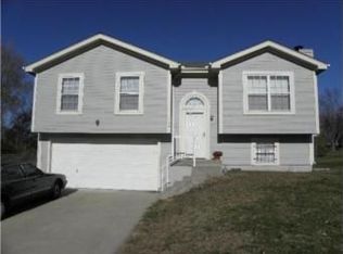 11700 Crystal Dr, Kansas City, MO 64134