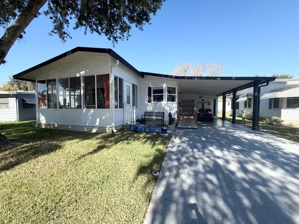 565 Oak Island Cir, Plant City, FL 33565