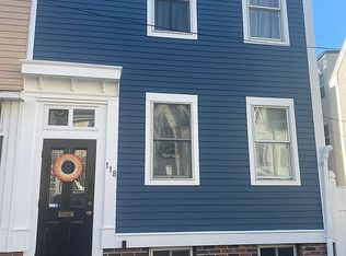 118 Bartlett St, Charlestown, MA 02129