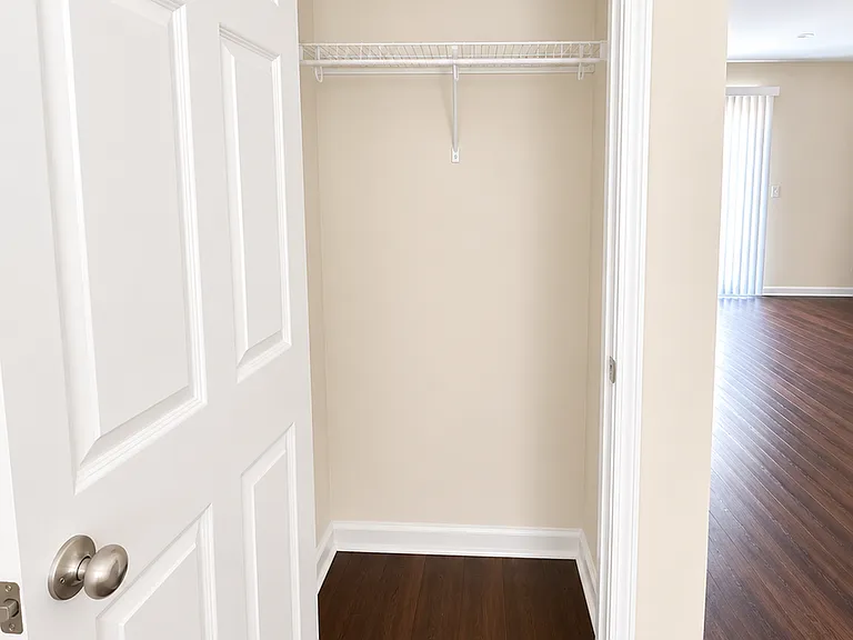 81 Roseberry Cir — Photo 6
