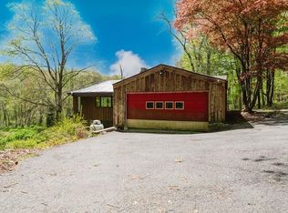 309 Salem Rd, Pound Ridge, NY 10576