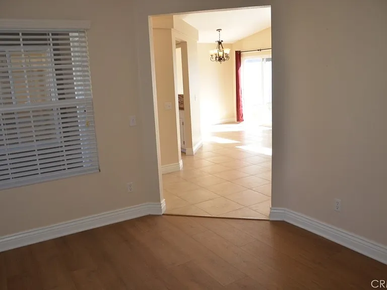 32499 Strigel Ct — Photo 14