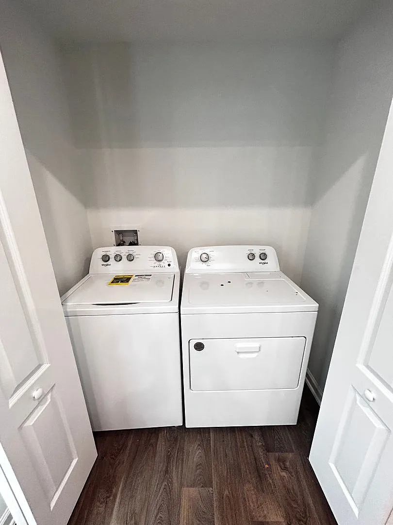 3/2 Townhome in Bay Pointe! Near I-95 and Shopping! — Photo 2