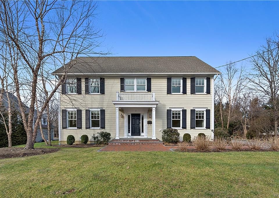 1st image of 2 Heather Ln