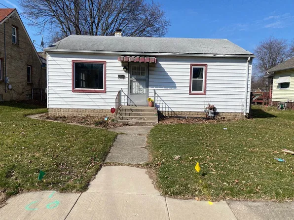 1107 15th St, Rockford, IL 61104