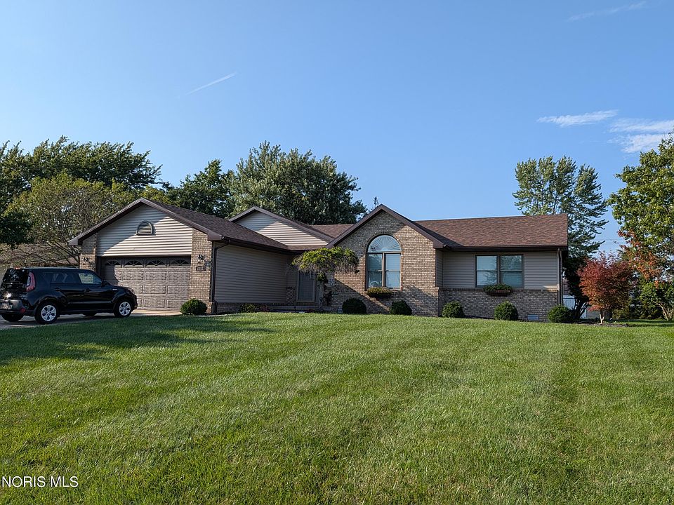 1st image of 1302 Pinehurst Dr