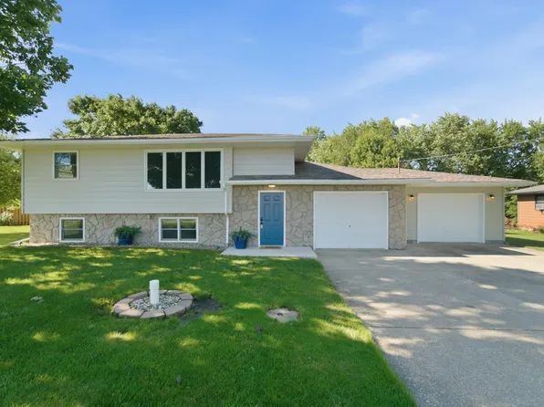 4552 E 200 S, La Porte, IN 46350