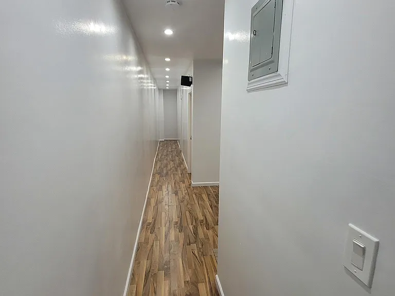 2485 Elm Pl #2B — Photo 5