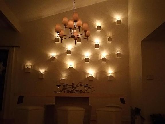 soaring ceilings dining room