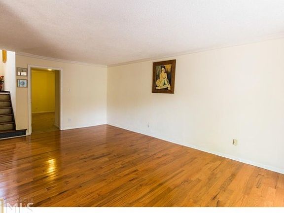 5th image of 2523 Bradford Sq NE #0