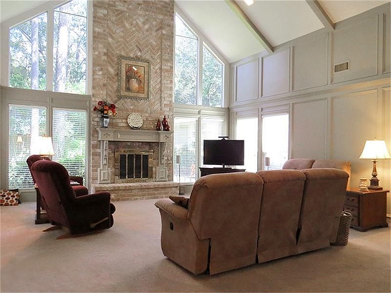 1st image of 14618 Sunny Grove Dr
